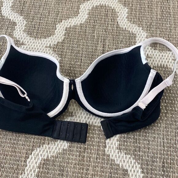Victoria’s Secret lined Demi size 34D - Picture 5 of 6